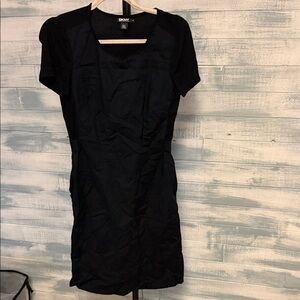 DKNY Black Navy Sheath Dress Size 6 Short Sleeve Colorblock Minimalist